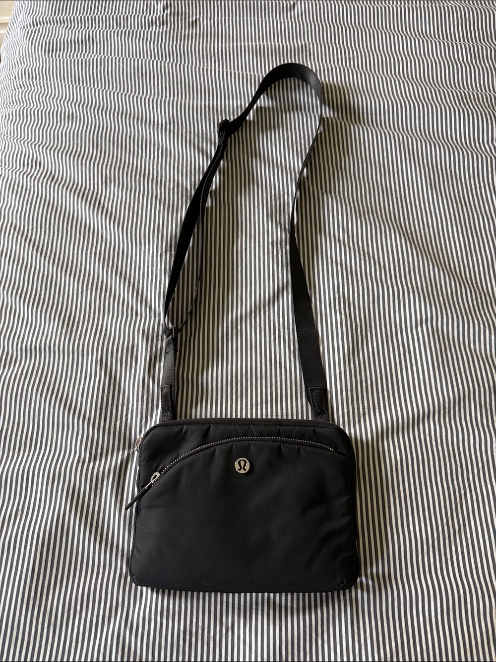 Lululemon crossbody bag